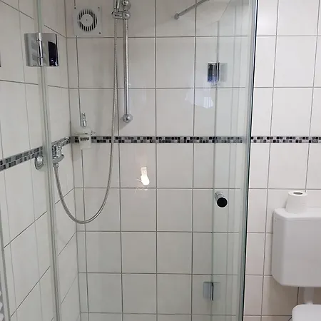 Отель Hotel Bremer Schlagd
