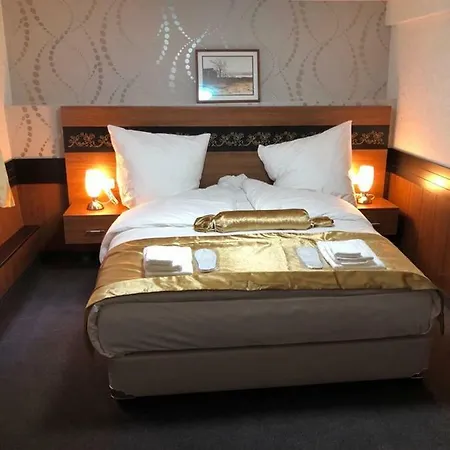 호텔 Hotel Bremer Schlagd 4*